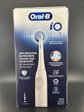 Oral-B iO Series 2 Rechargeable Electric Toothbrush - White - NEW