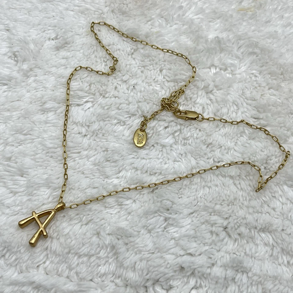 Ожерелье с подвеской в виде буквы А Zara золотистое с монограммой 20 дюймов - Изображение 4 из 4