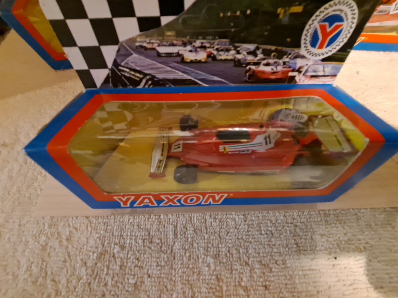 Picture 4 of 11