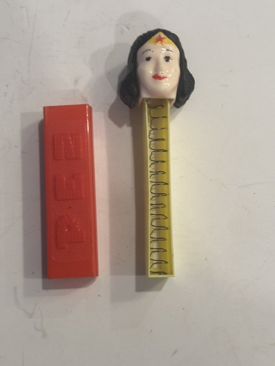 Vintage Wonder Woman Pez Dispenser, No Feet, Hard Head Bx72 | eBay