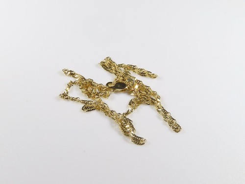 14K Yellow Gold Singapore Chain - Picture 2 of 11
