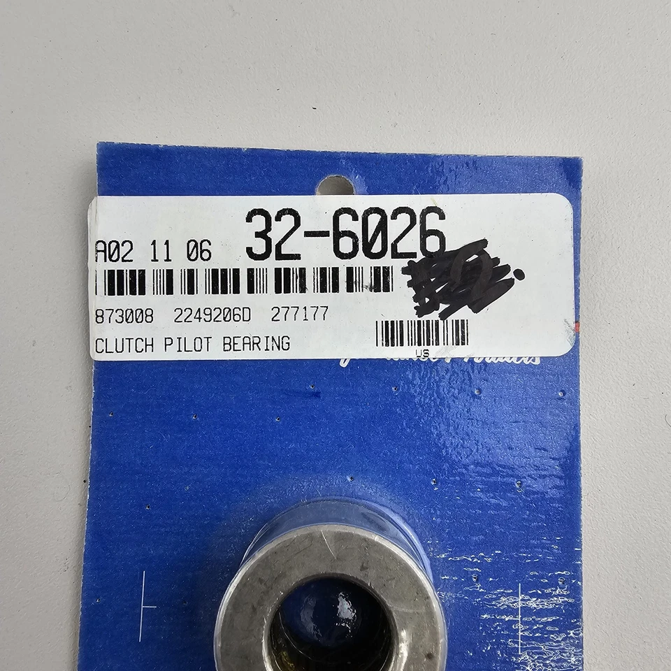 Rodamiento piloto embrague rodillo Pioneer Performance 873008 para Chevy V8 Foto 3 de 4