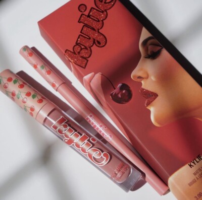 Kylie Cosmetics Valentines Day Full Collection PR Box 2022
