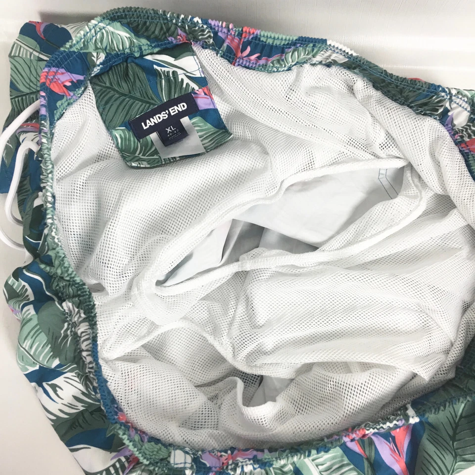 Lands End Mens XL Swim Trunks Hawaiian Tropical Floral 8" - Image 4 of 4