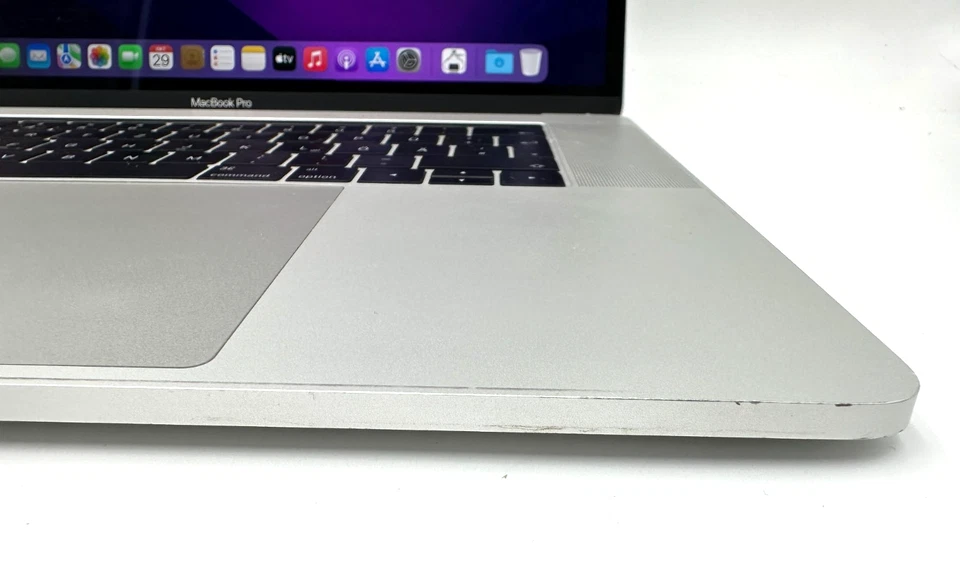 Apple MacBook Pro 15 - A1707 - 2016 - 2.7 GHz i7 - 16 GB RAM - 500 GB SSD - Bild 4 von 4