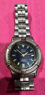 Vintage Croton Reliance Aquamatic Quartz Blue Dial Date SS Bracelet 100m Men s