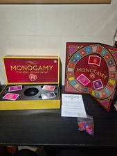 Creative Conceptions MONOG2 Monogamia Gioco da Tavolo per Coppie Adulti