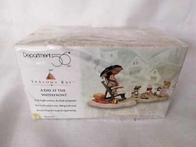 Department 56 - Seasons Bay - ''A Day At The Water Front'' .