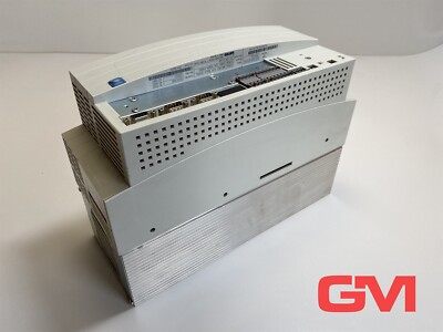 Lenze Frequenzumrichter 13051122 converter EVF9325-EHV100 Vector 9300 5,5kW