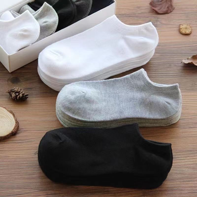 Black, white and gray solid color men's short socks disposable socks