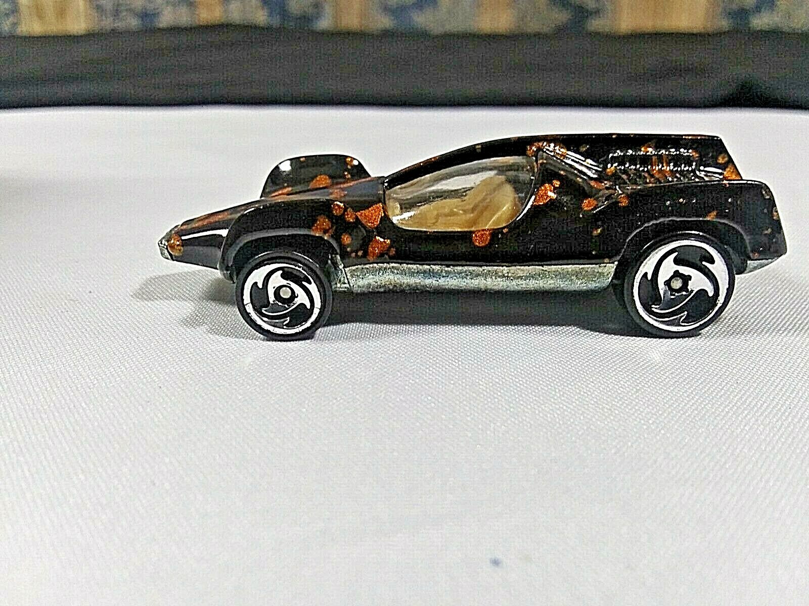 Picture 2 of 7