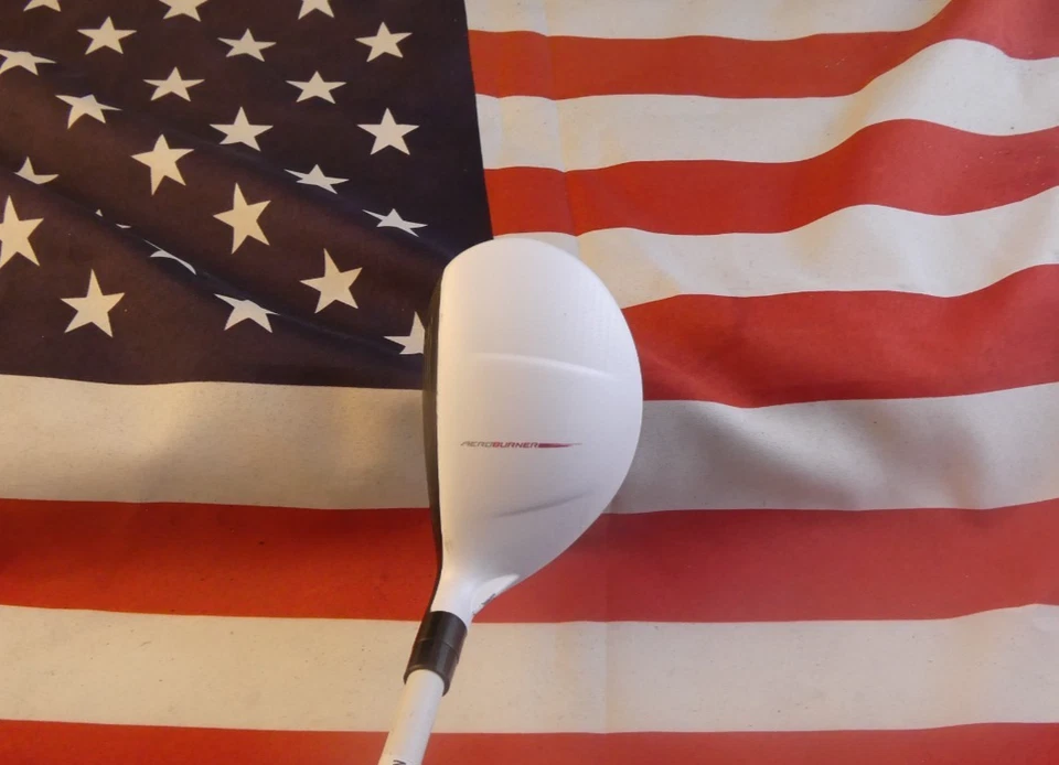 PERFEITO ESTADO TaylorMade AERO BURNER 4 Hybrid/Rescue 22* Matrix Speed Rul-z 70 Stiff Flex - Imagem 2 de 4