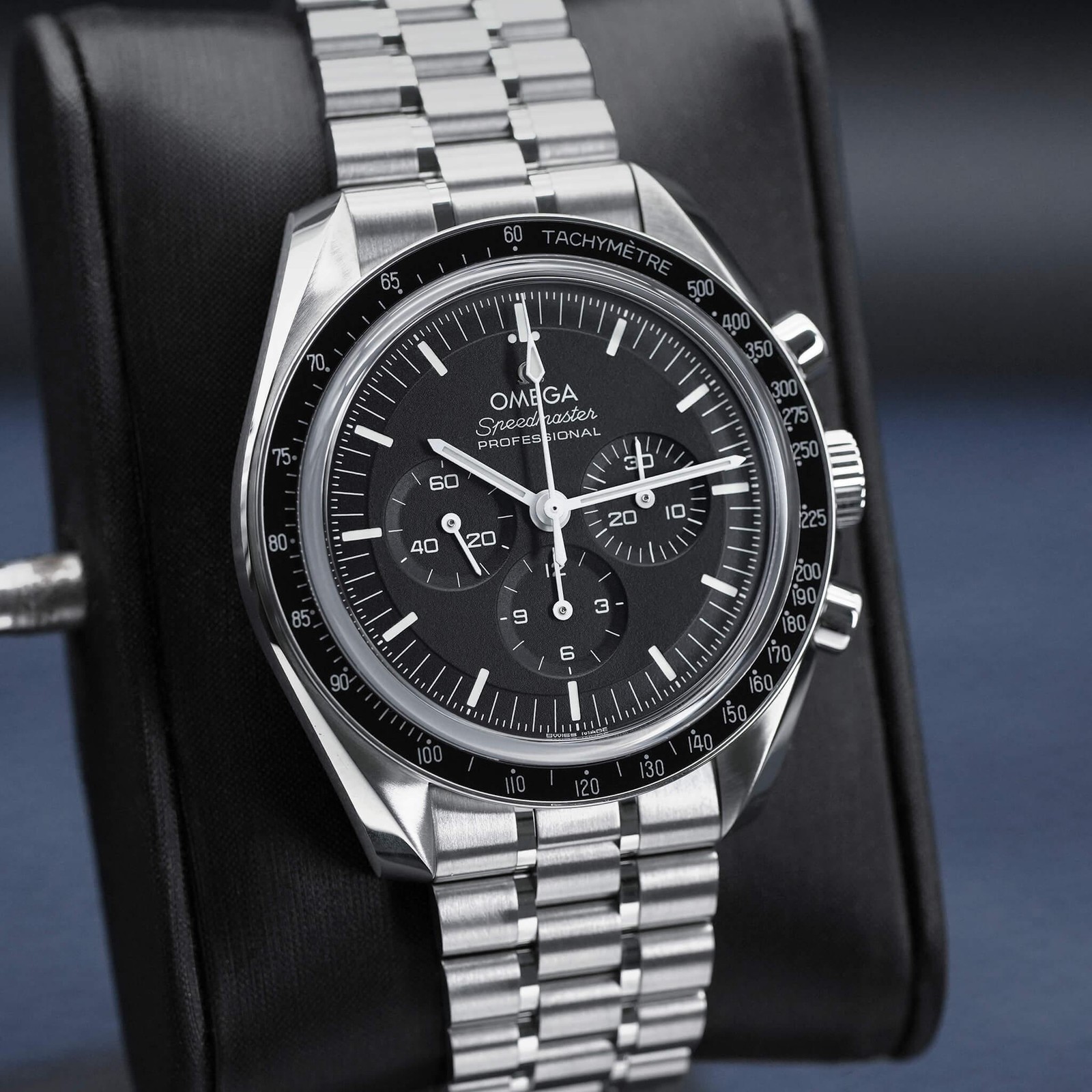 Omega Speedmaster Professional Moonwatch “Sapphire Sandwich” 2026 Box & Papers image 5