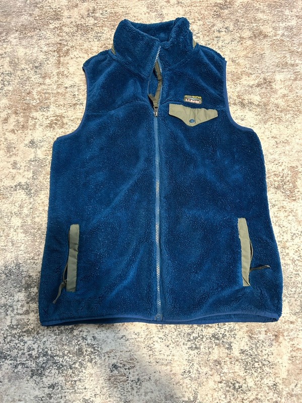 L L Bean Vest Women’s Fleece Navy Olive Medium M