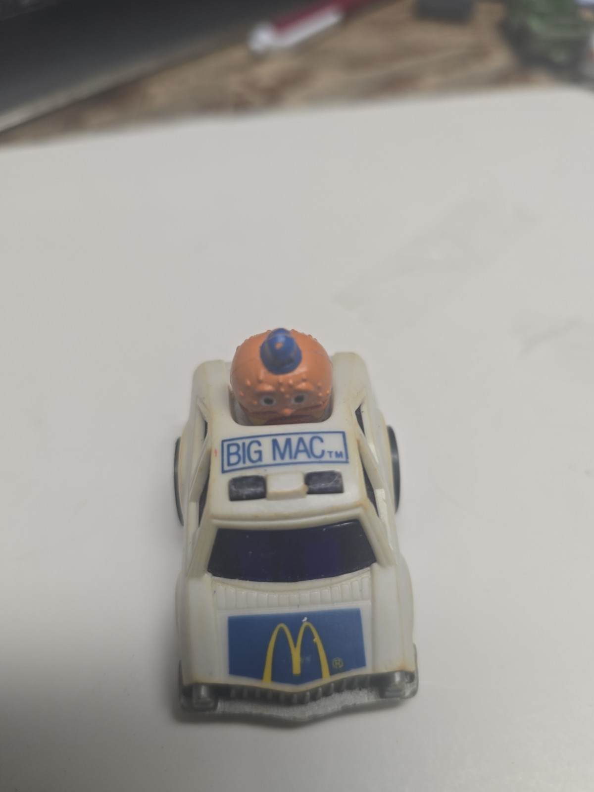 Check Driver Apple McDonalds Big Mac Burger Car 1984 Happy Meal | eBay
