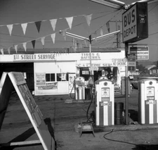 TIME OIL GAS  SERVICE GAS STATION SHELTON WA. 1960'S  5x7 REPRINT