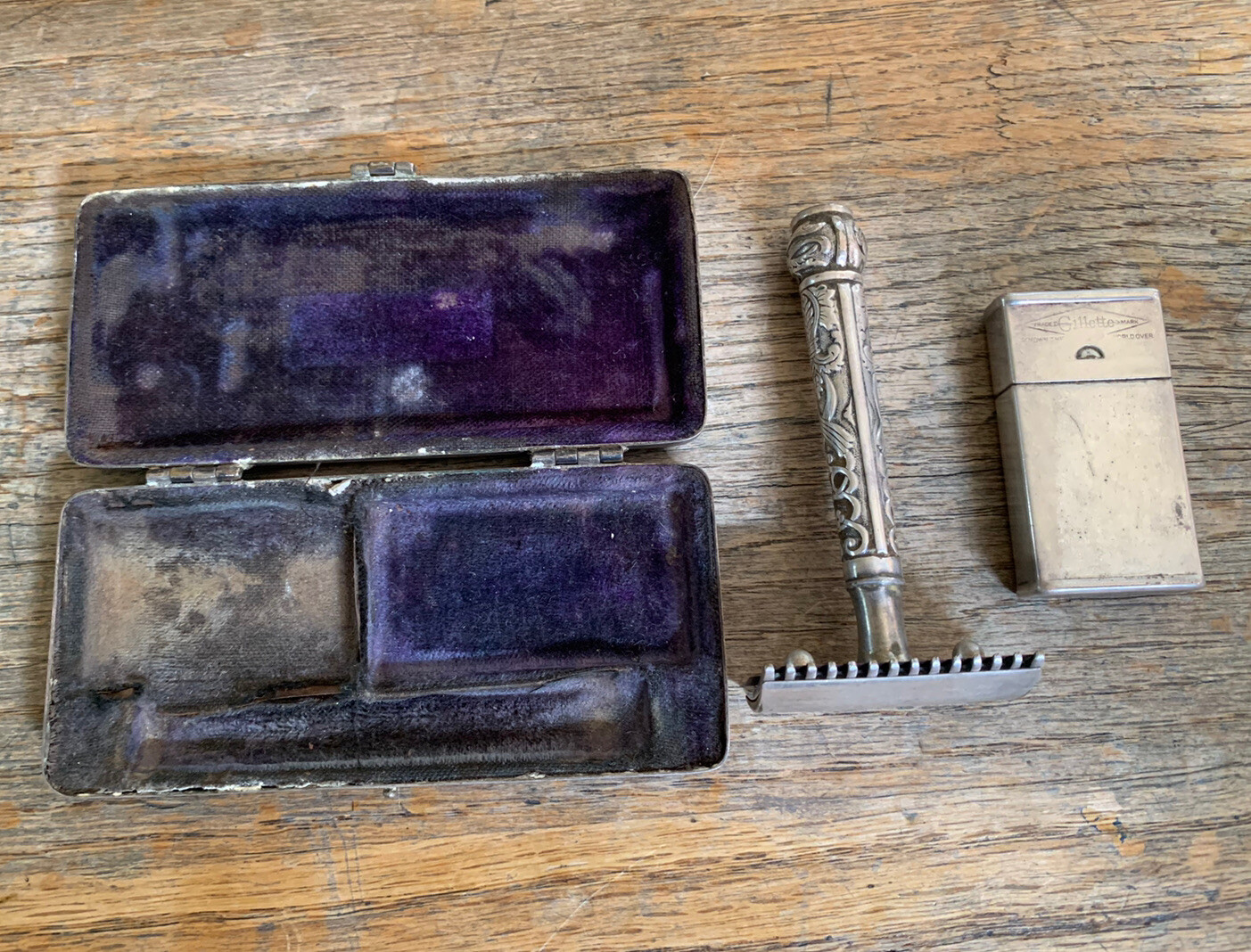 Vintage King Gillette Pocket Edition Safety Razor Set