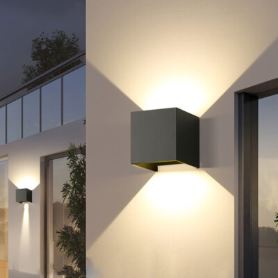 Applique lampada led 12W Grigio per esterni cubo IP65 doppia luce