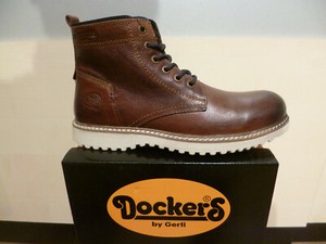dockers boots braun