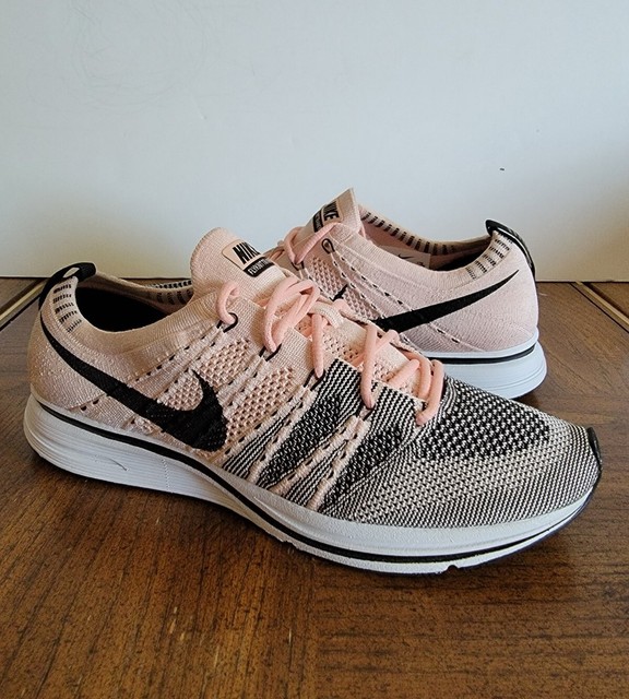 nike flyknit trainer 8.5