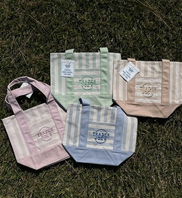 New Limited Edition Trader Joes Striped Mini Tote Bag Set Of 4