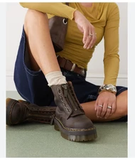 SINCLAIR DARK BROWN CRAZY HORSE LEATHER PLATFORM BOOTS MSRP$280 Most Beloved