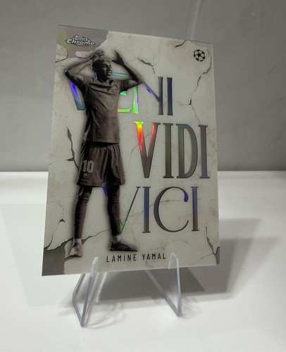 2025-2026 Topps Chrome Lamine Yamal FC Barcelona Veni Vidi Vici Case Hit