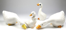 Vintage Ceramic Goose & Duck Family Figurines - Set of 4 Hand Painted Ornament