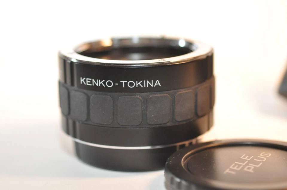 Kenko 2X 变频器适用于佳能 EOS EF 长焦镜头 — 第 2/4 张图片