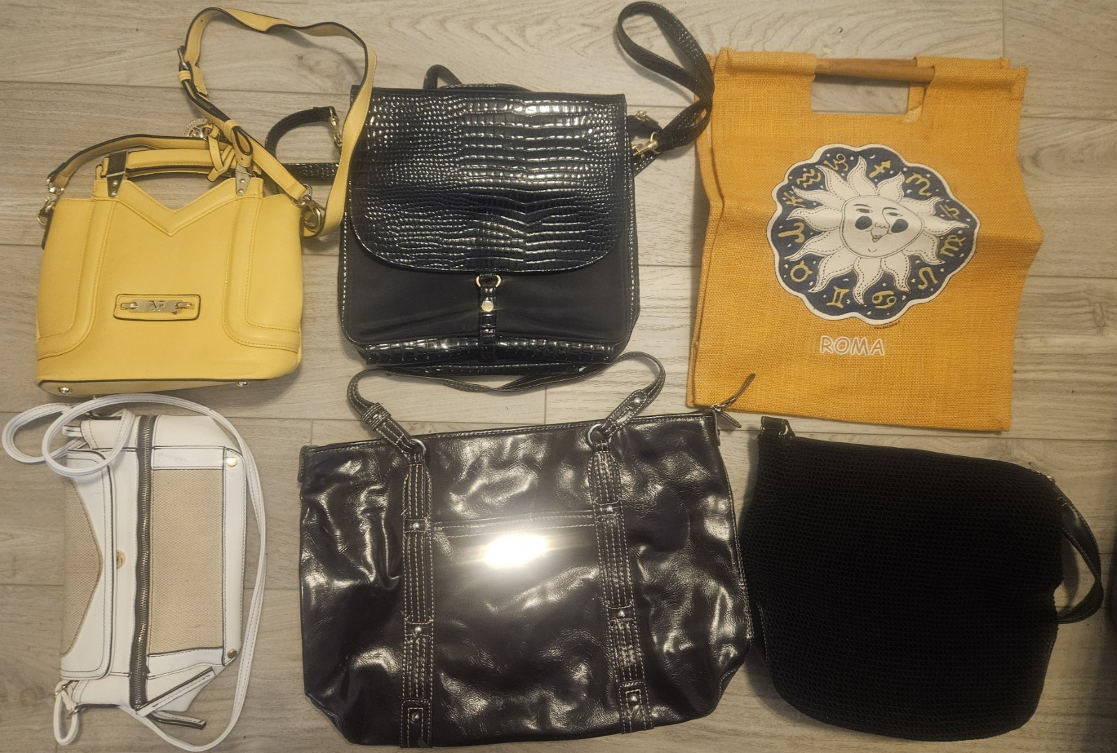AV Lot of 6 Women's Handbags Assorted Styles Shoulder Crossbody Tote Wristlet