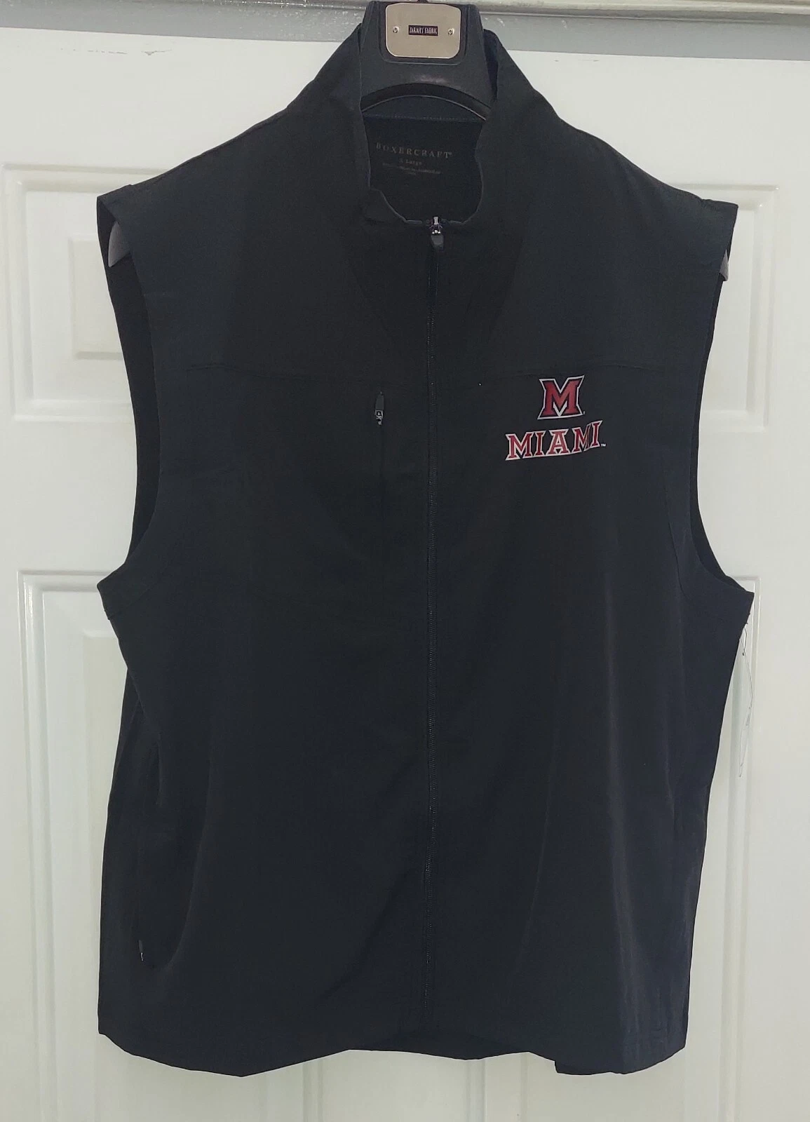 BOXERCRAFT "MIAMI" MEN'S BLACK POLYESTER STRETCH WOVEN VEST SIZE XL NWT $50
Opens in a new window or