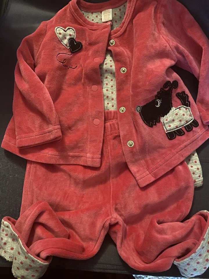 First Impressions Infant Girl 3 Piece Pink Velour Hearts Pants Shirt Jacket 6-9m - Image 3 of 4
