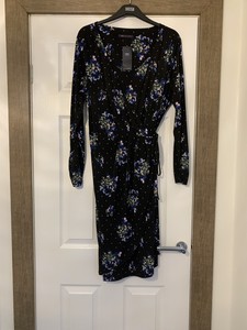 black wrap dress size 18