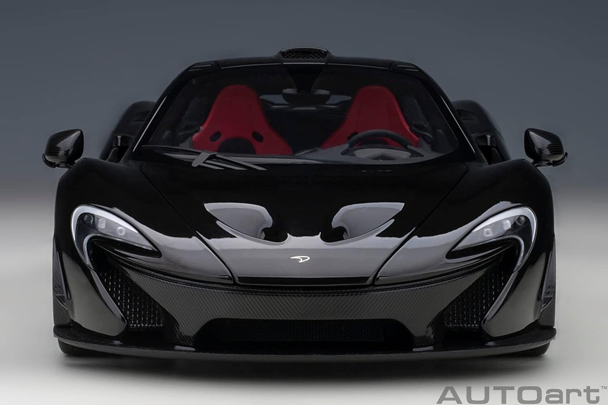 1/18 マクラーレンP1 AUTOart 1/18 マクラーレン P1 （メタリック・ブラック／レッド