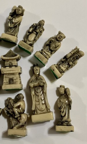 Vintage Japanese Handmade Folding Chess Set Engraved & Carved Scenes Pieces Wood - Picture 17 of 22