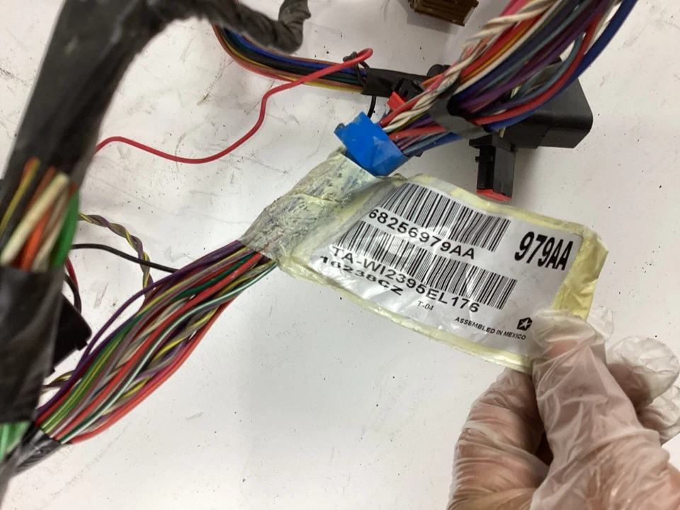 2015-2019 DODGE GRAND CARAVAN Instrument Panel Wiring Harness Mopar OEM - Image 2 of 4