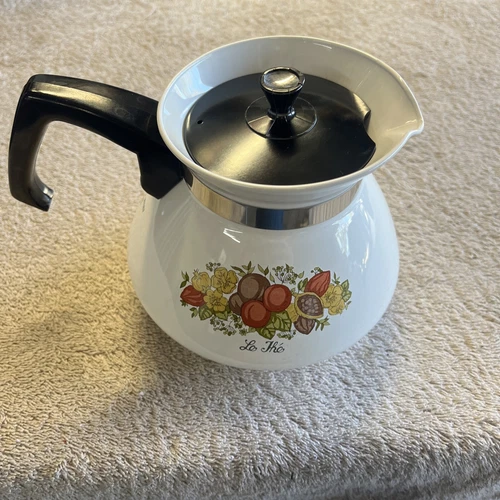 Vintage Corning Ware P-104 Spice Of Life "Le The" 6 Cup Coffee Tea Pot Kettle