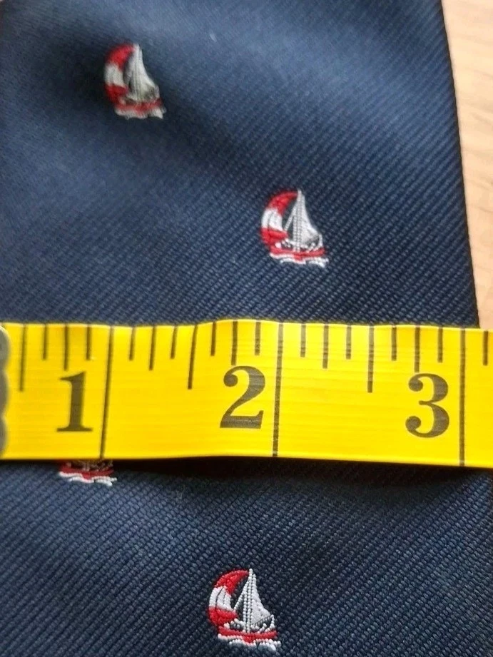 Juego de 2 veleros náuticos vintage Taylor Ltd. azul marino/rojo cuello de vela Foto 4 de 4