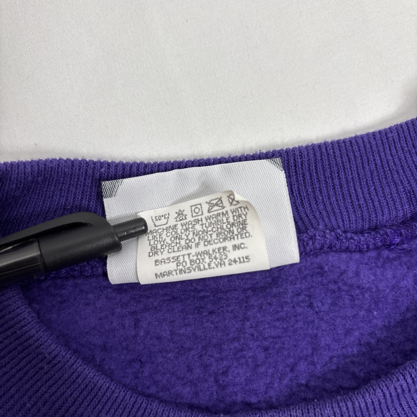 Vintage 90s Lee London Paris Rome Avoca Purple Sweatshirt Size XL Made in USA