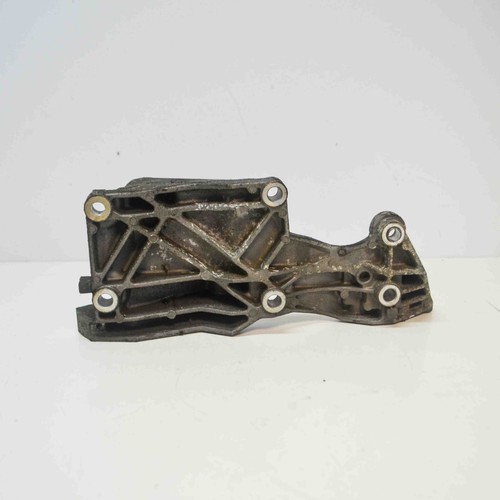 VW POLO 9N Generatorhalterung 045903143E 1.4 Diesel 55kw 2001 10572501