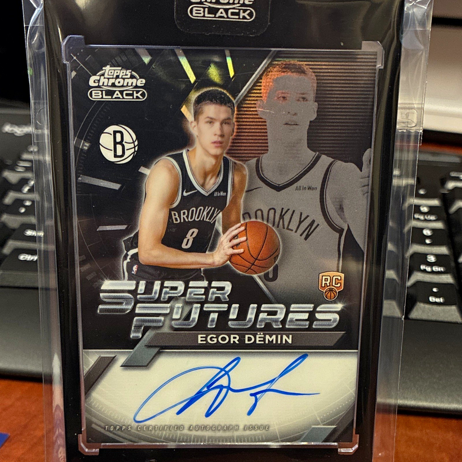 Topps Chrome Black 2025-26 Egor Demin RC Auto Super Futures SF-ED Nets Rc nets
