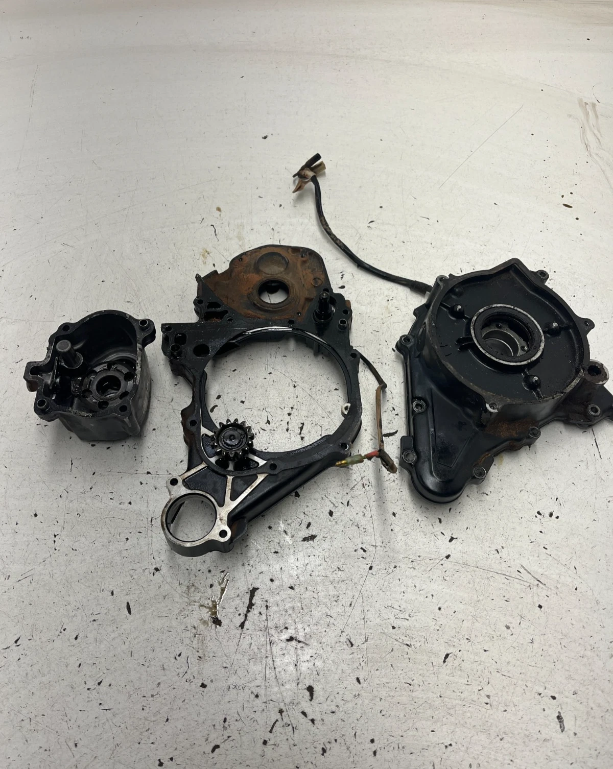 84 1984 Honda Atc125m ATC 125 M OEM LOT Stator Cover Outer Ignition Hi low Gear