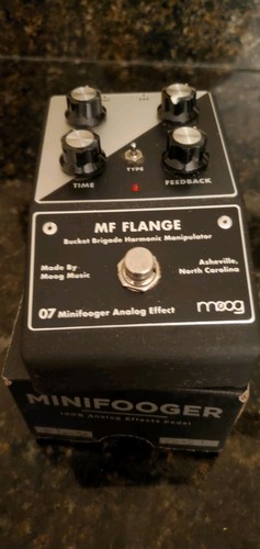 Moog Minifooger MF flangia flangia pedale - Foto 2 di 5