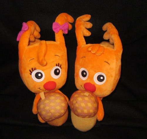 Baby First Tv "Sammy & Eve Squirrels w/Rattle Acorns" Hide & Seek Plush 2006