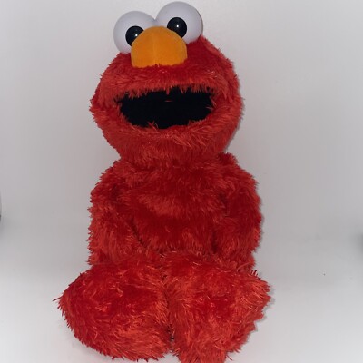 Sesame Street Bilingual Loves To Hug Elmo SPANISH/English