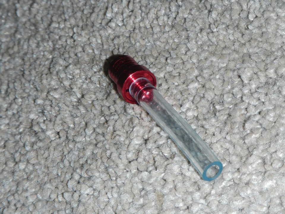 КРАСНЫЙ БЕНЗОБАК ВОЗДУШНЫЙ КОЛПАЧОК ДЫХАТЕЛЬНОГО АППАРАТА Yamaha 50 70 80 100 250 350 450 500 60 - Изображение 3 из 4