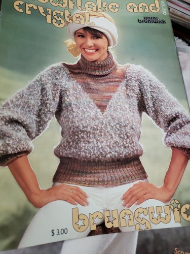 Brunswick Vintage Knitting Book 8510 Snowflake & Crystal - Picture 2 of 5