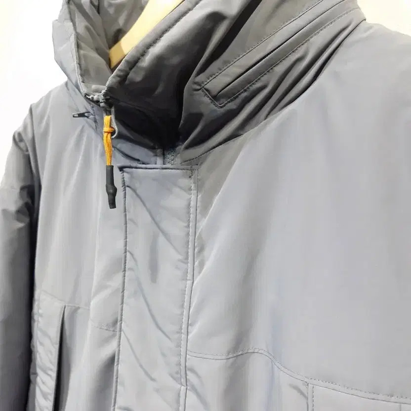 Uniform Bridge Level7 PrimaLoft Monster Short Par… - image 4