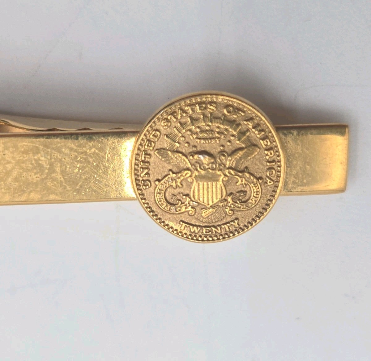Vintage Tie Clip Gold Tone US Coin Design Eagle Shield Men’s Tie Bar Classic