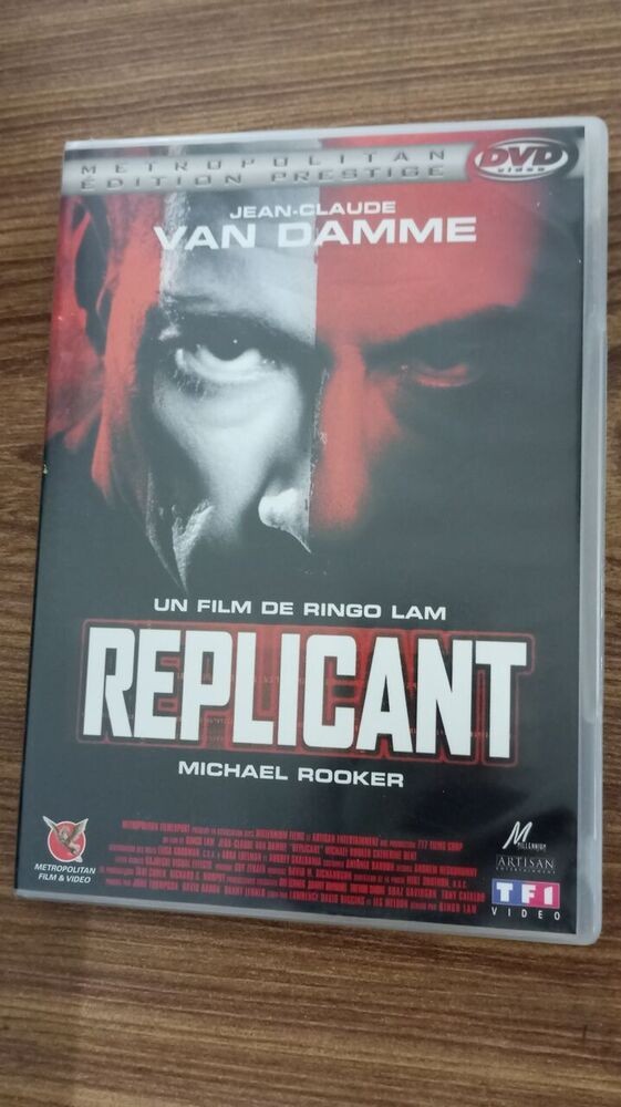 Replicant | Michael Rooker | Good Condition